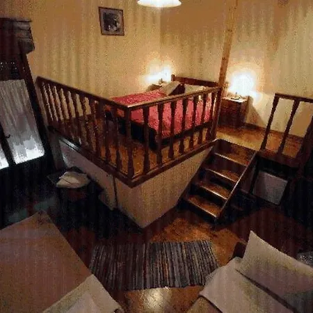 Morfeas 3* كاربينيسي