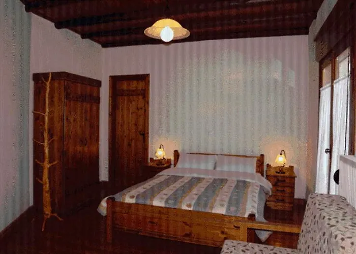 Morfeas بيت ضيافة كاربينيسي